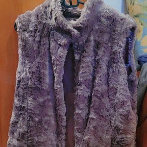 Fur vest
